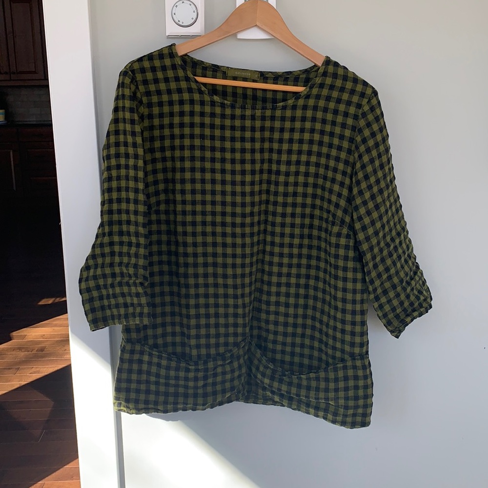 Cut loose linen top